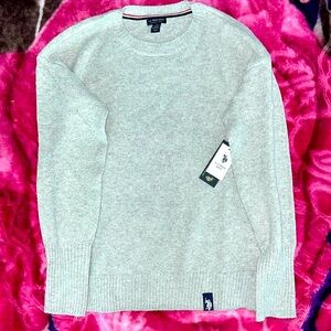 Cute, UNWORN, women’s glittery-grey polo sweater. Perfect for fall/winter!
